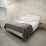 Гостьовий будинок Arco Alto Барі